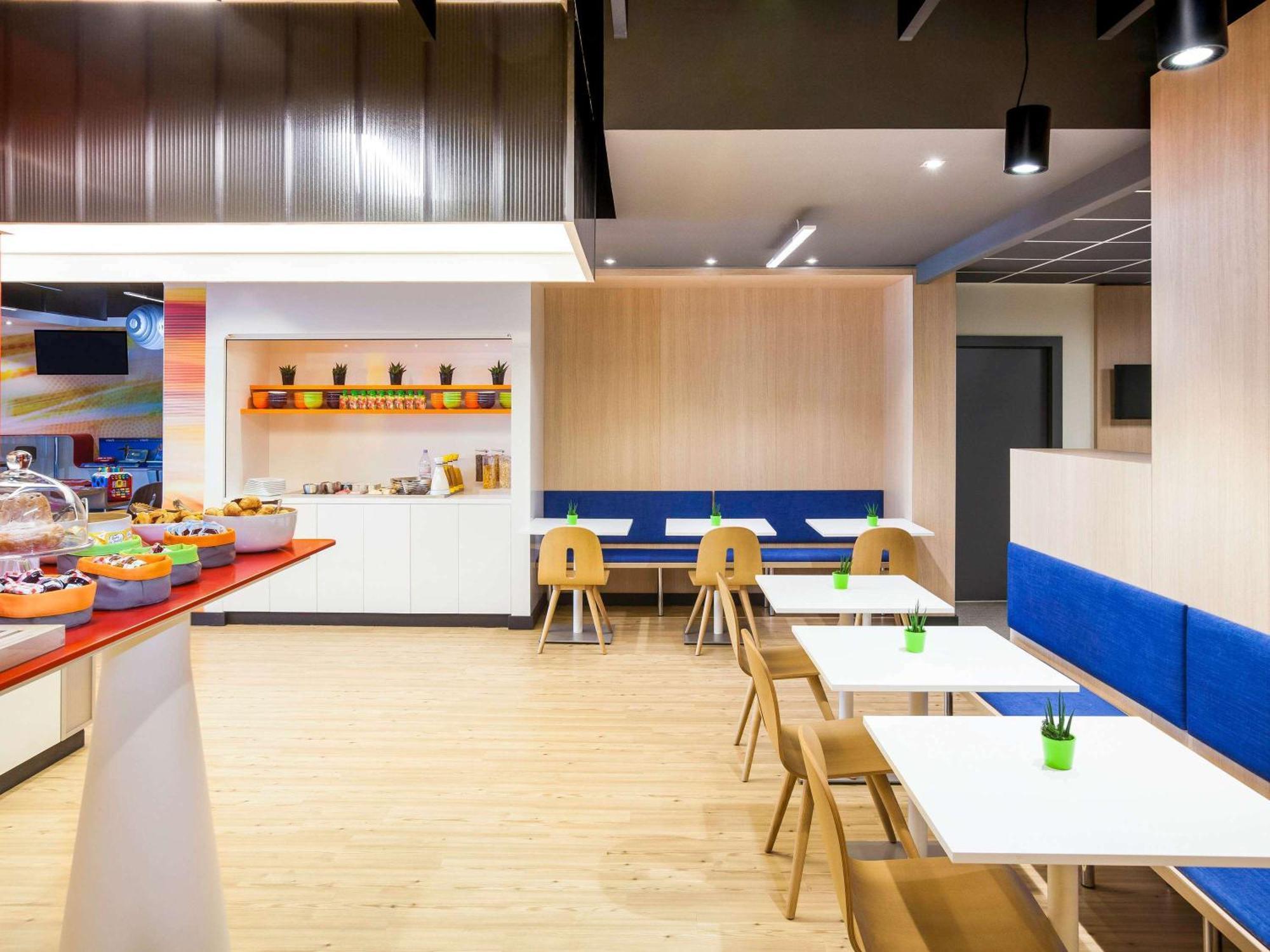 Ibis Styles Mulhouse Centre Gare Hotel Exterior photo